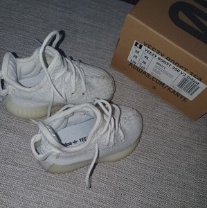 Yeezy size 5 infant, cream color